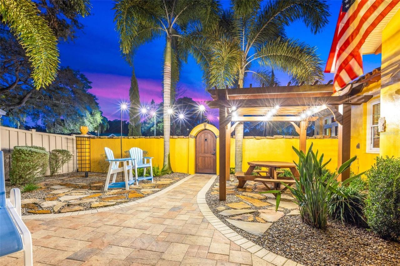 1431 22nd Avenue N, Saint Petersburg, FL 33704 Photo