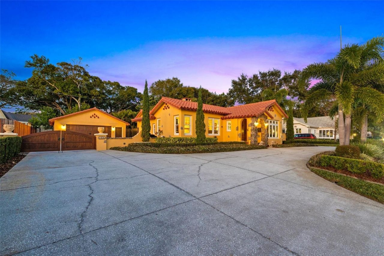 1431 22nd Avenue N, Saint Petersburg, FL 33704 Photo