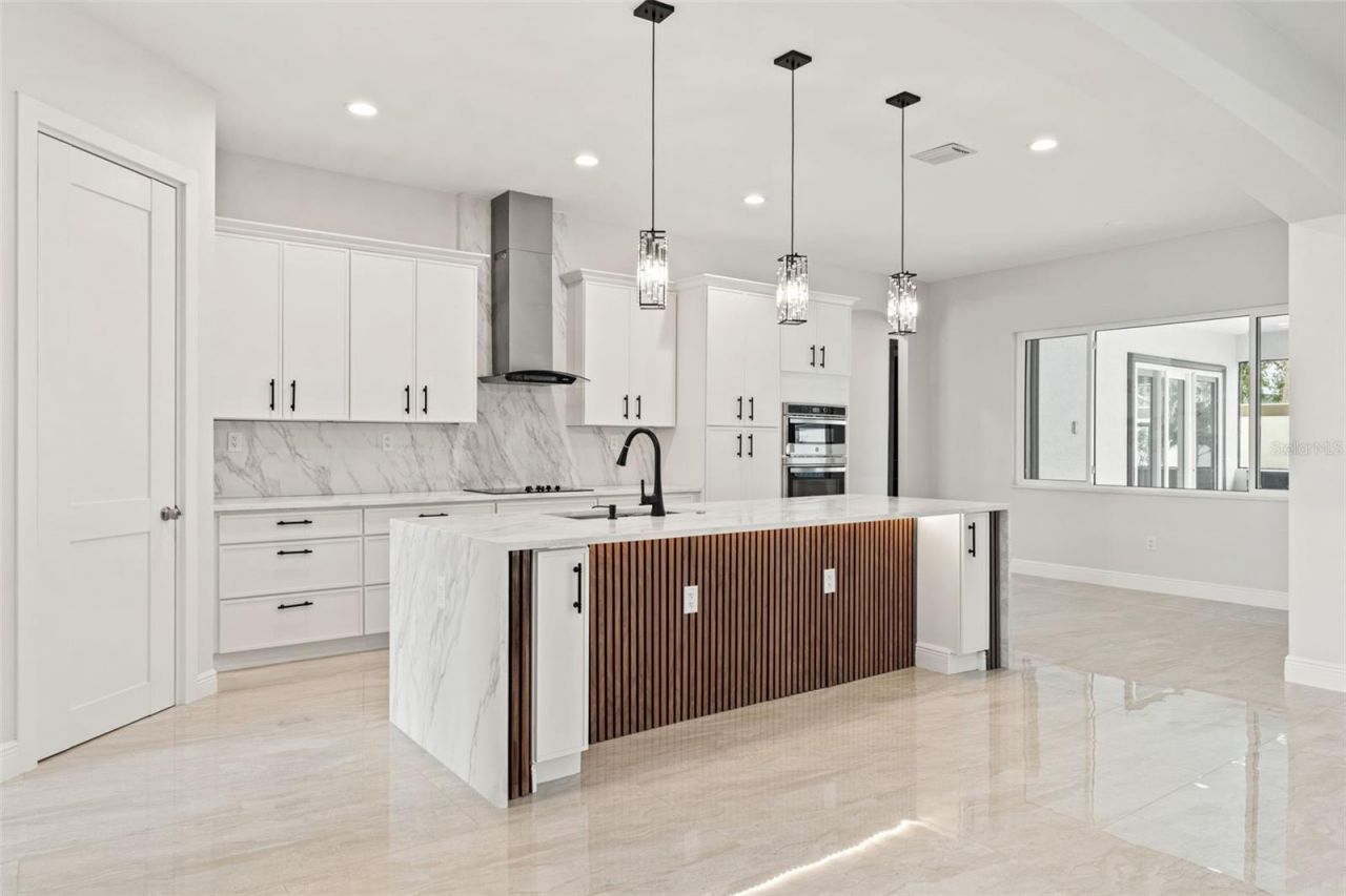 10700 Pontofino Circle, Trinity, FL 34655 Photo