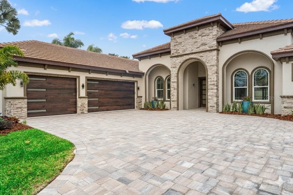 10700 Pontofino Circle, Trinity, FL 34655 Photo