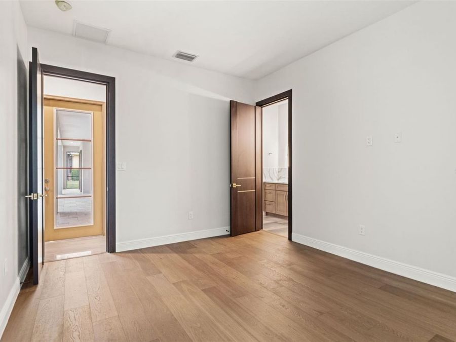 Property Image 68