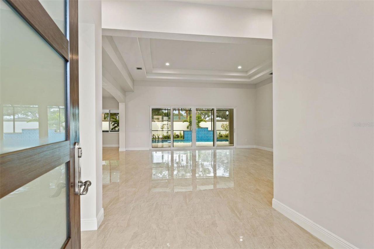 10700 Pontofino Circle, Trinity, FL 34655 Photo