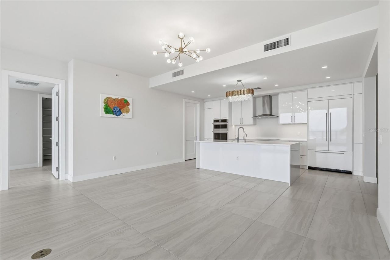 301 1st Street S, Unit 802, Saint Petersburg, FL 33701 Photo