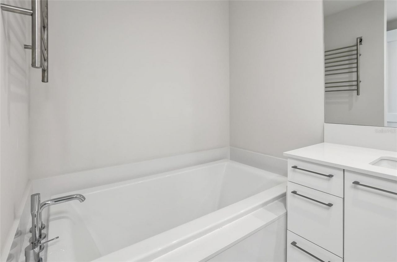 301 1st Street S, Unit 802, Saint Petersburg, FL 33701 Photo