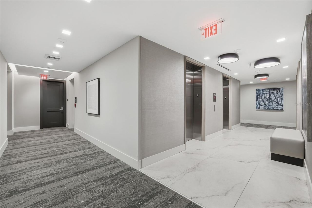 301 1st Street S, Unit 802, Saint Petersburg, FL 33701 Photo