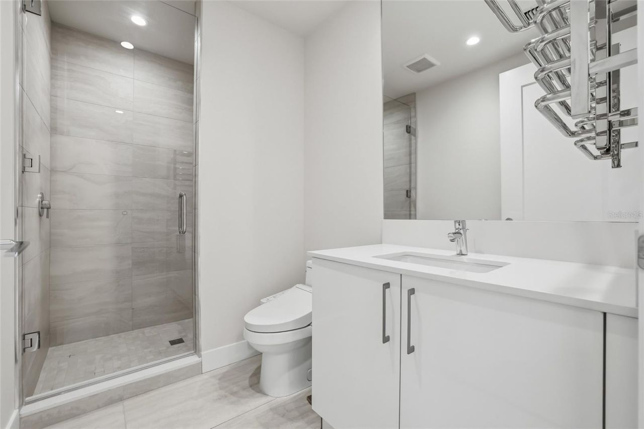 301 1st Street S, Unit 802, Saint Petersburg, FL 33701 Photo