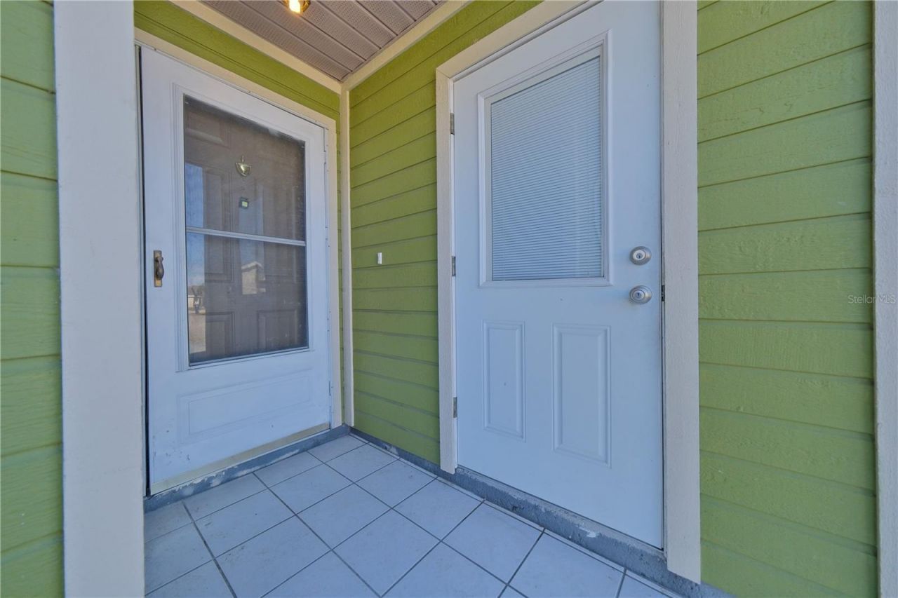 3549 65th Avenue Circle E, Sarasota, FL 34243 Photo