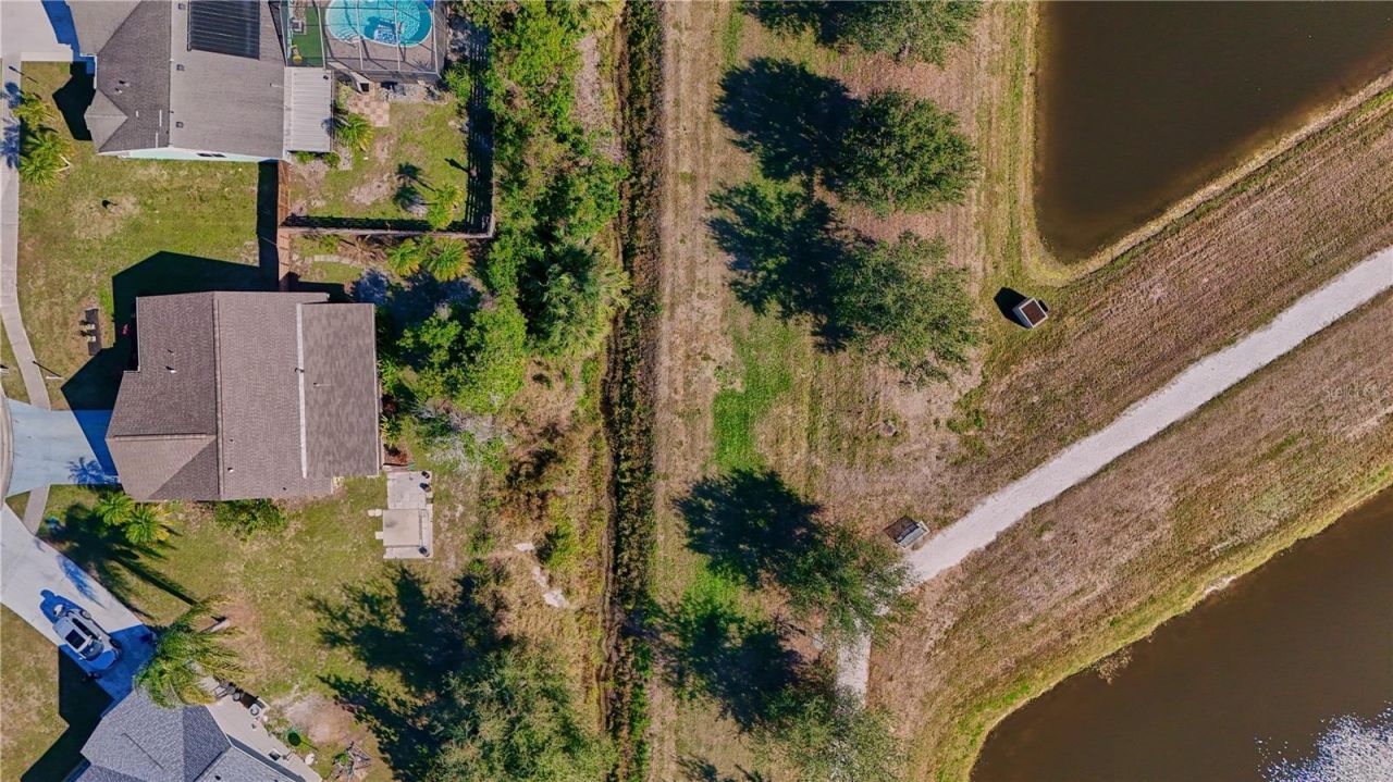 3549 65th Avenue Circle E, Sarasota, FL 34243 Photo