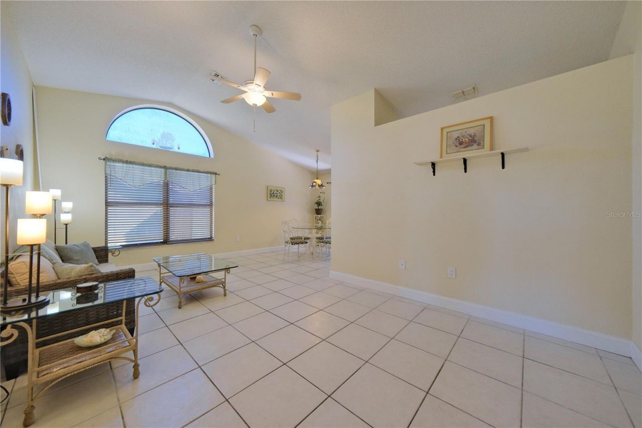 3549 65th Avenue Circle E, Sarasota, FL 34243 Photo