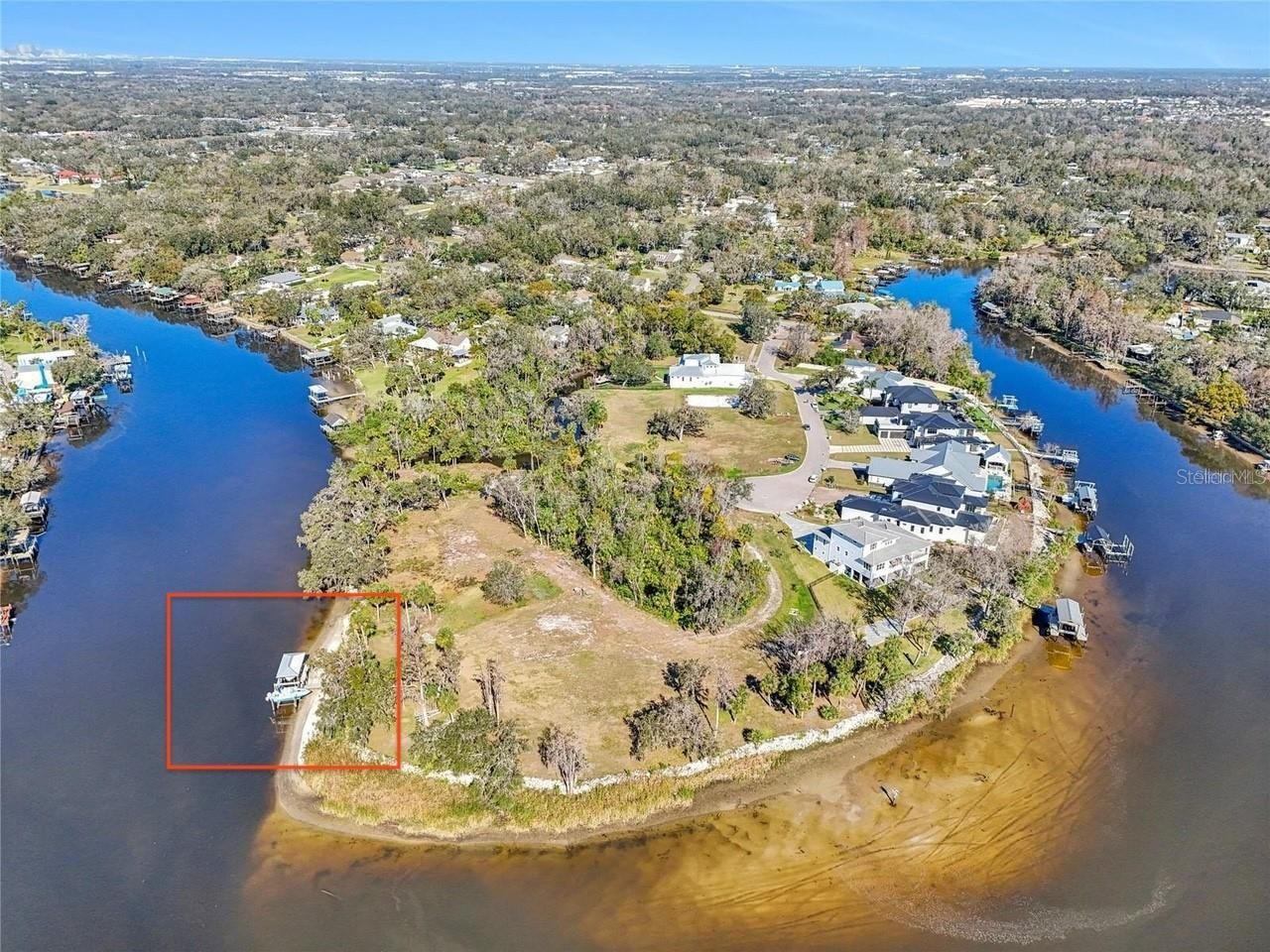 8353 Alafia Pointe Drive, Riverview, FL 33578 Photo