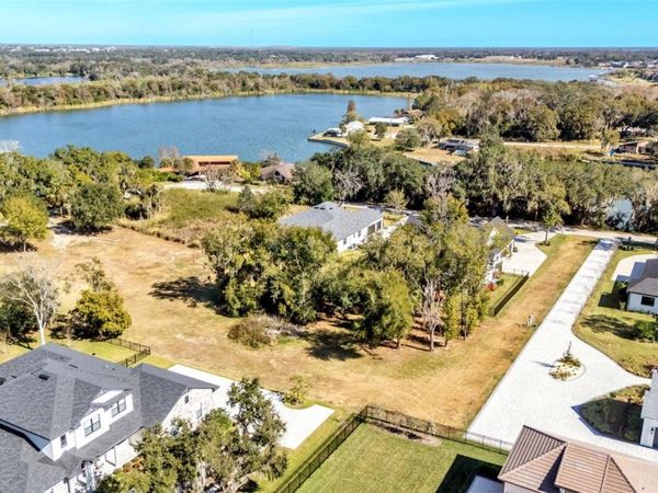 5063 CLIFFSIDE DR, LAKELAND, FL 33812