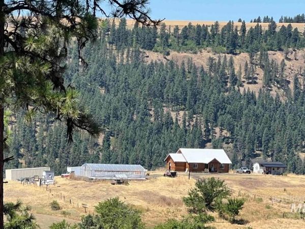 113 Sweetwater Dr., Stites, ID 83552