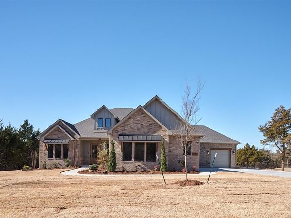 9101 Prairie Estates Drive, Mustang, OK 73064