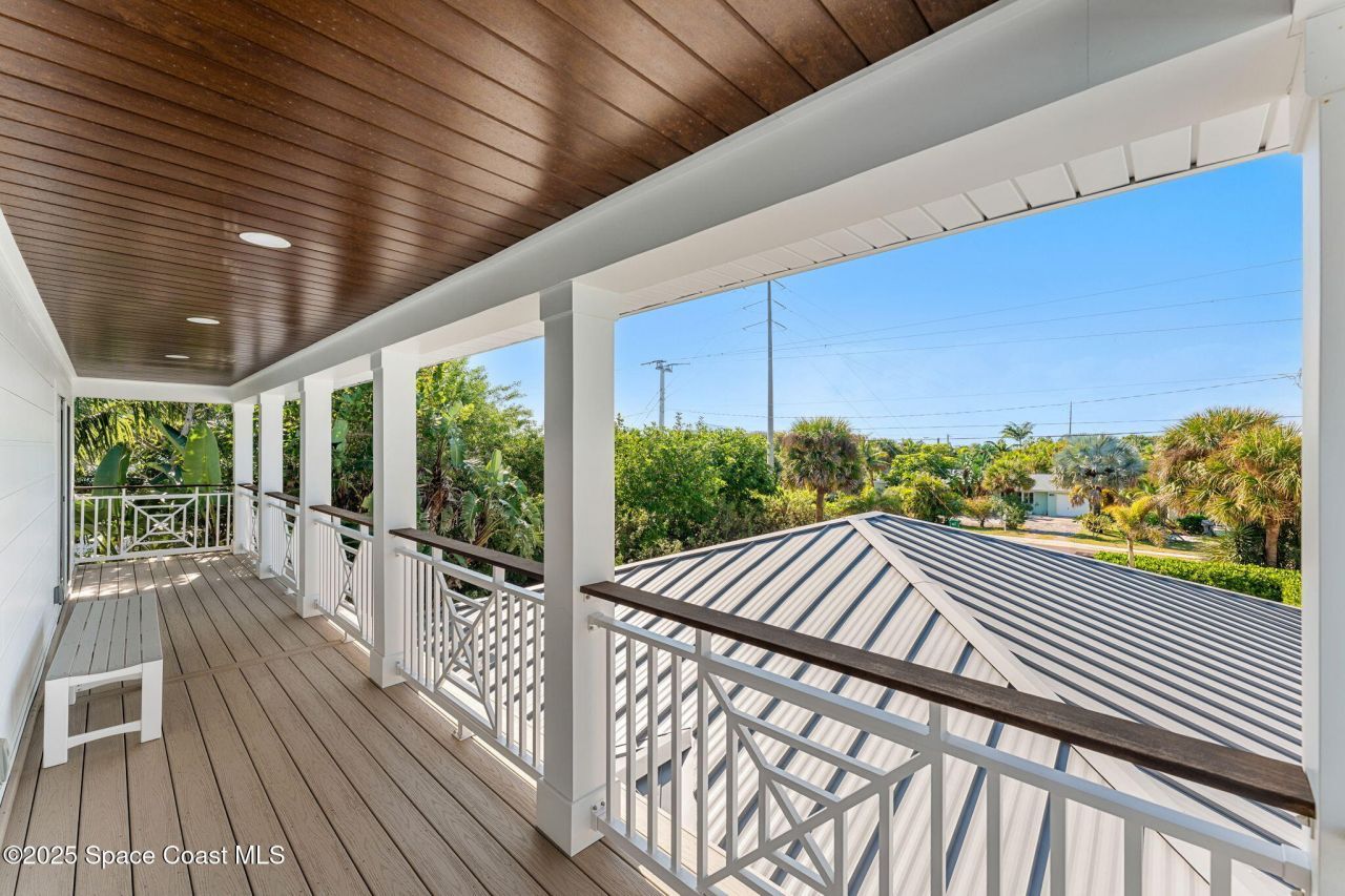 1081 S Atlantic Avenue, Cocoa Beach, FL 32931 Photo