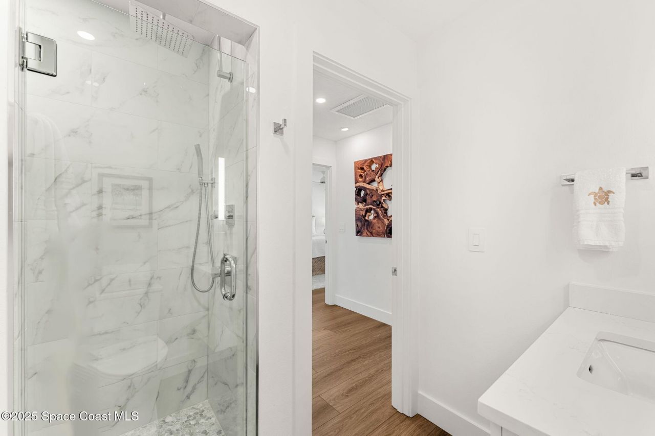 1081 S Atlantic Avenue, Cocoa Beach, FL 32931 Photo