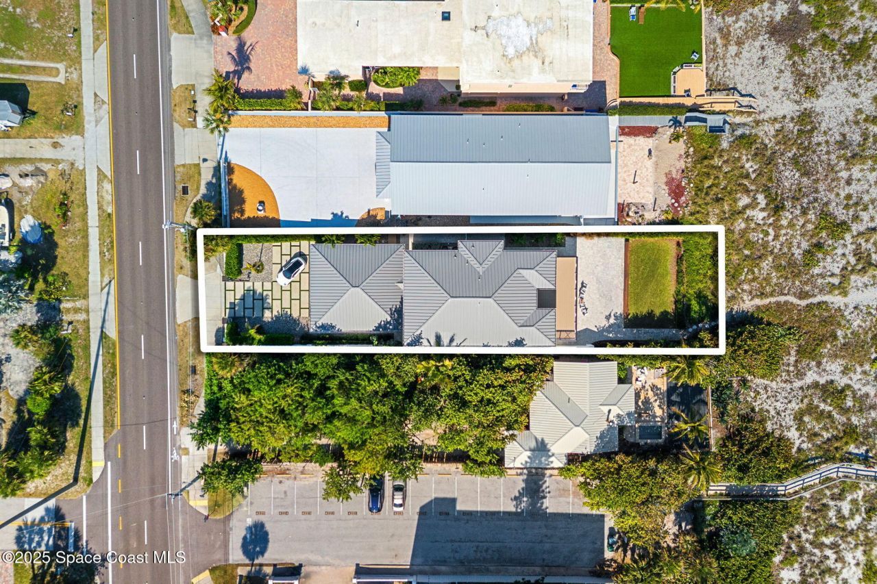 1081 S Atlantic Avenue, Cocoa Beach, FL 32931 Photo