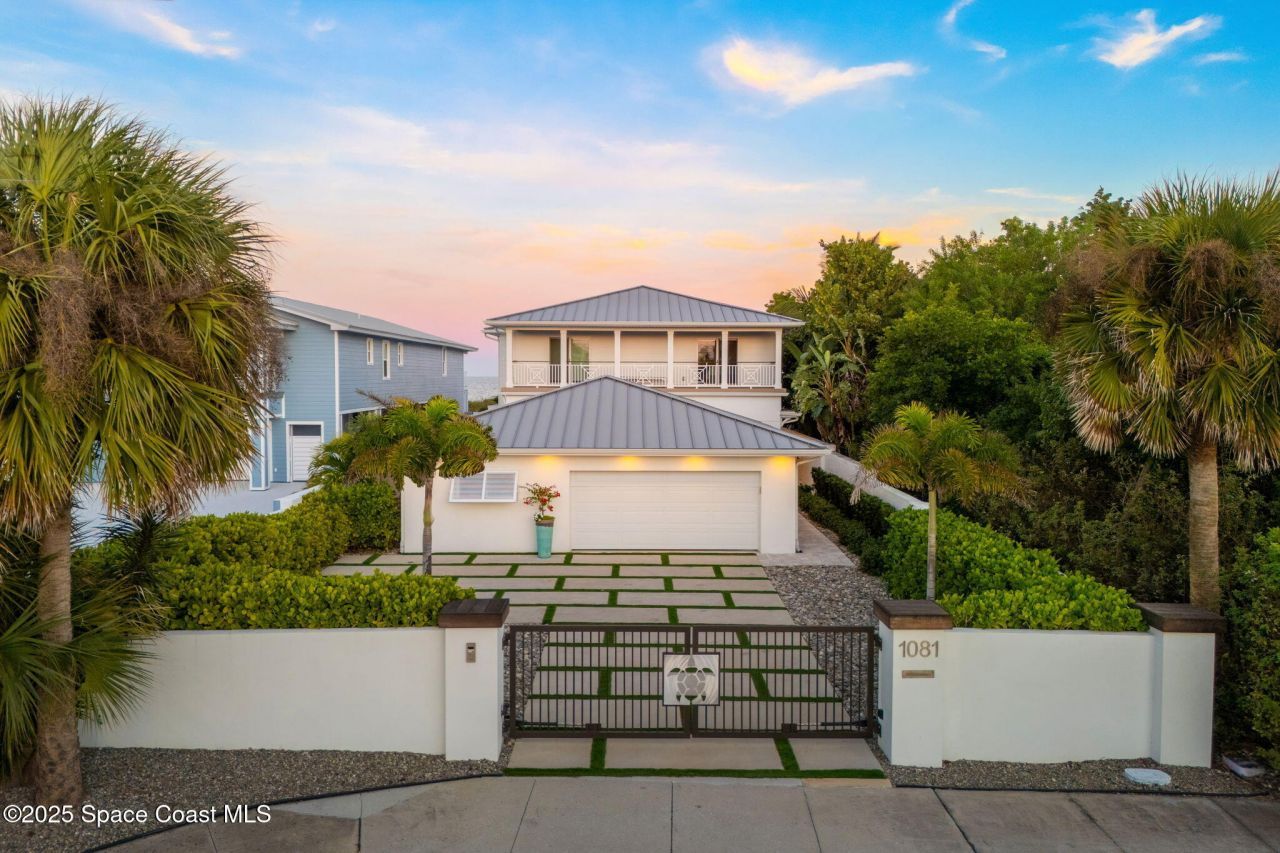 1081 S Atlantic Avenue, Cocoa Beach, FL 32931 Photo