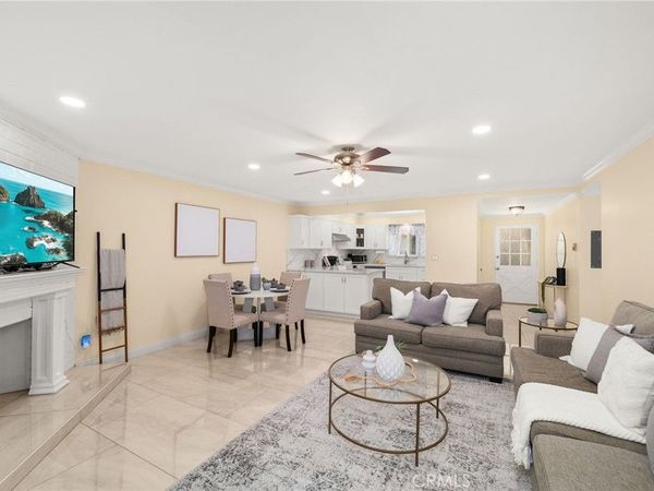3139 E Chapman, Unit 3B, Orange, CA 92869