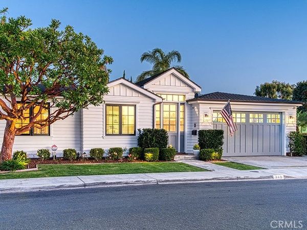 712 K Thanga, Corona Del Mar, CA 92625