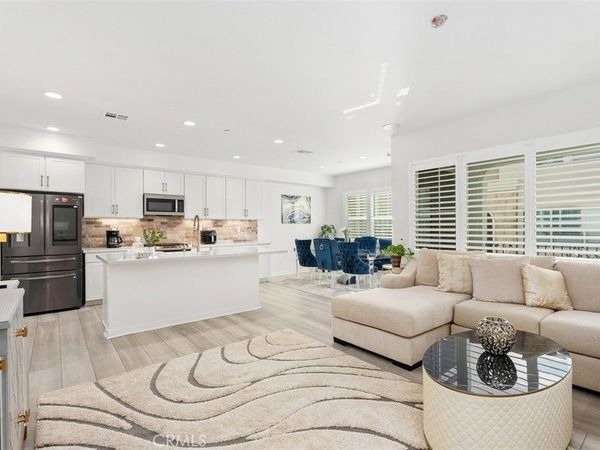 704 Dusky Creek, Lake Forest, CA 92610