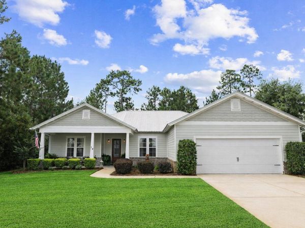 78 E Grizzly Street, Freeport, FL 32439