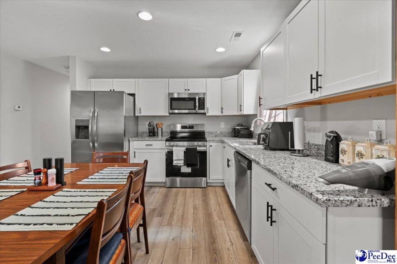 17 S Milton Rd Photo 14