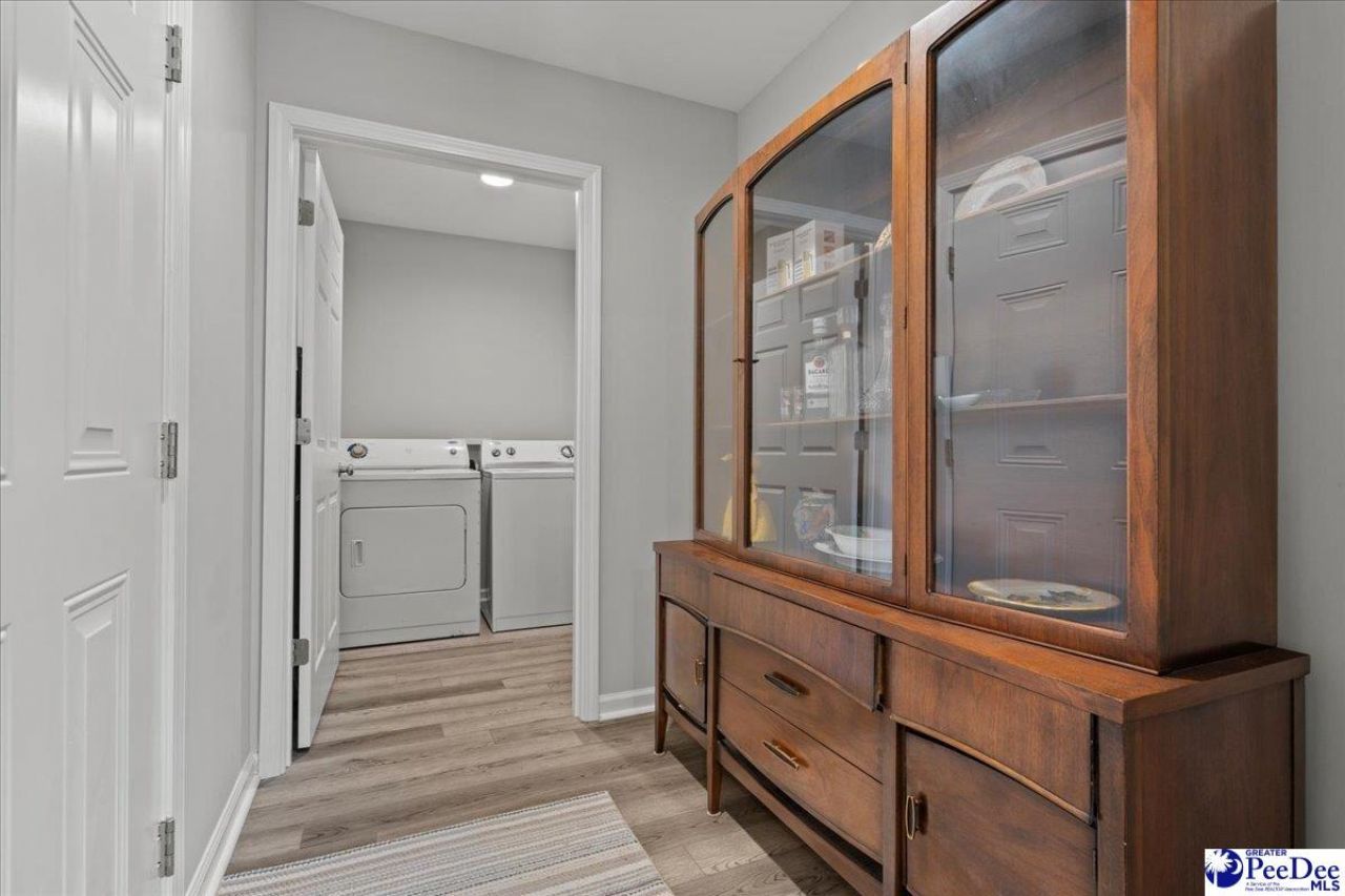 17 S Milton Rd Photo 16