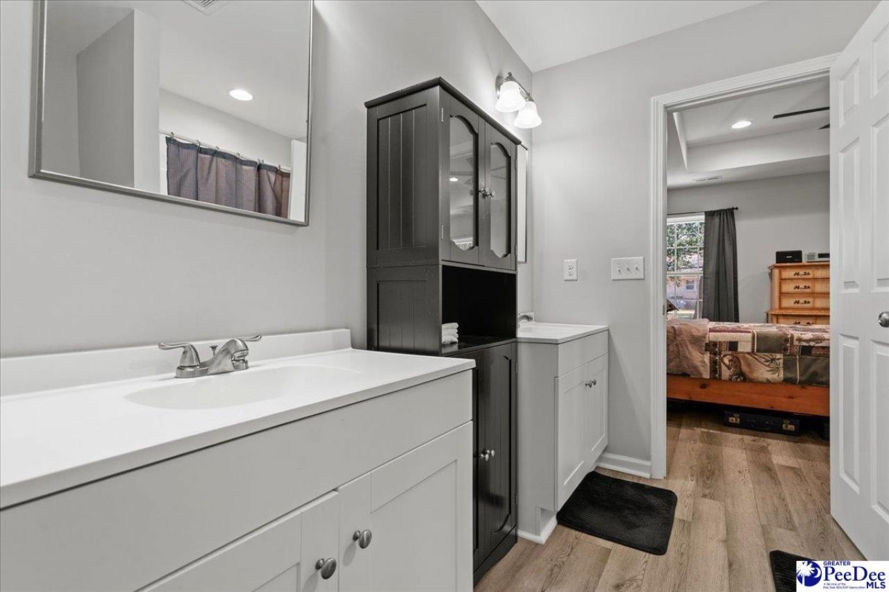 17 S Milton Rd Photo 25