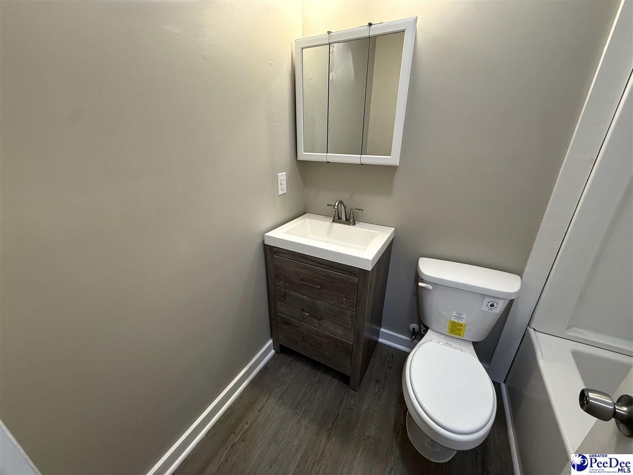 532 Palm Circle Photo 11