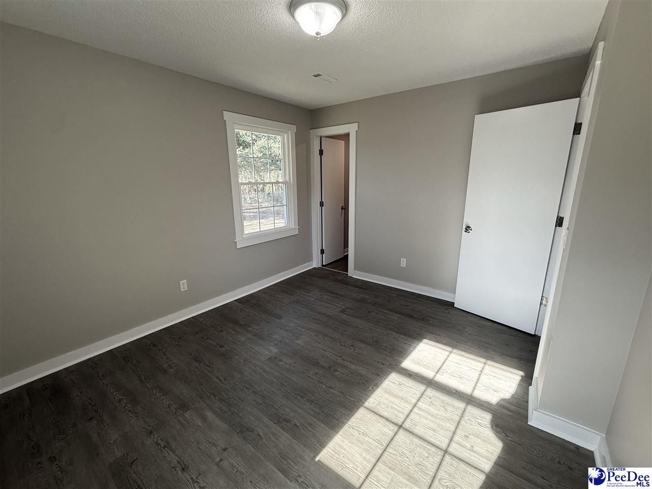 532 Palm Circle Photo 16