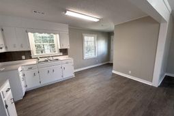 532 Palm Circle photo 4