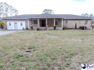 3921 Savannah Grove Road, Effingham, SC 29541