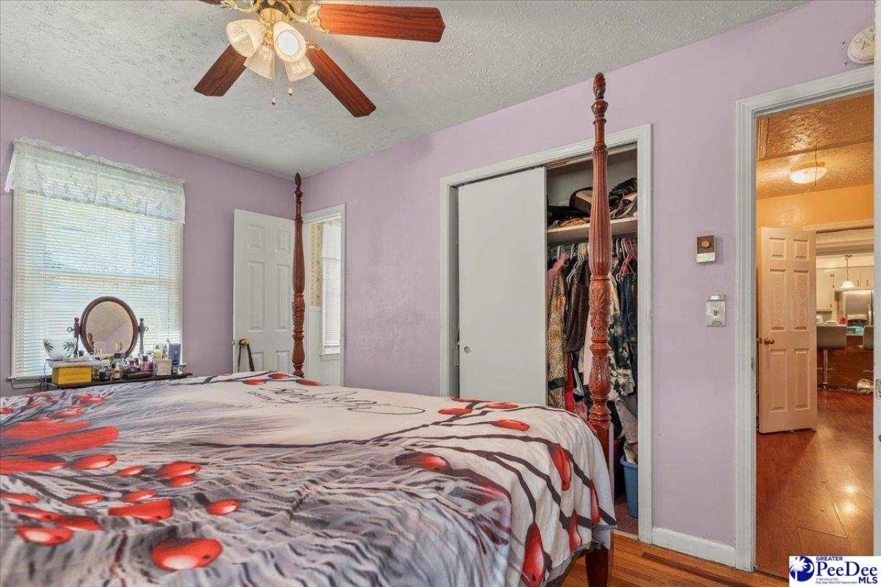 314 Hopkins St Photo 20