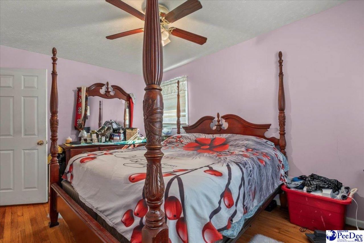 314 Hopkins St Photo 21