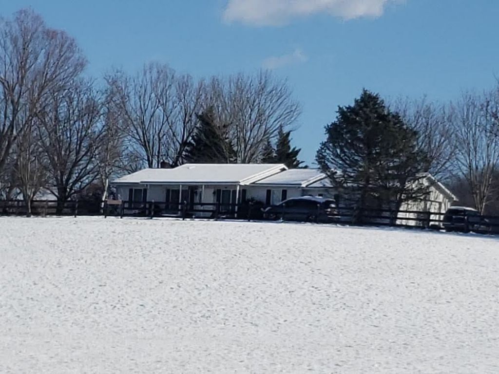 4083 Rockfish Rd, Grottoes, VA 24441 Main Photo