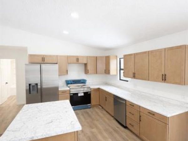 24245 Trolley Lane, St Robert, MO 65584