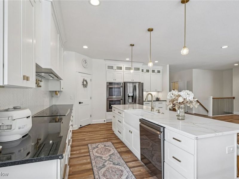 10801 Jackson Meadows Avenue, North Jackson, OH 44451 Photo 8