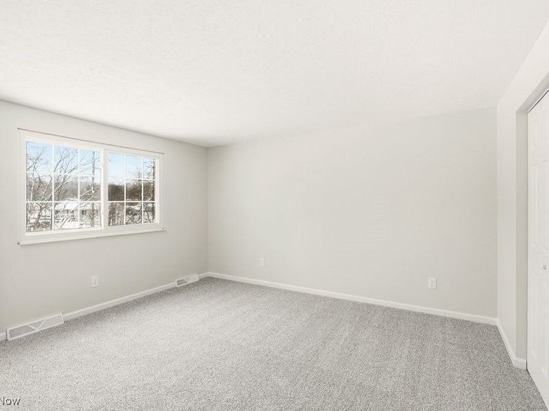 8800 Lawton Drive, Macedonia, OH 44056 Photo 17