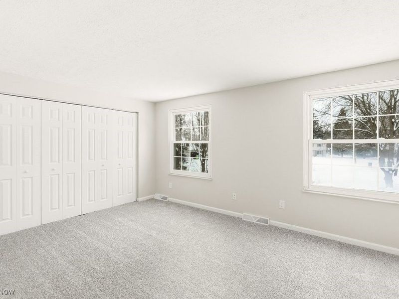 8800 Lawton Drive, Macedonia, OH 44056 Photo 24