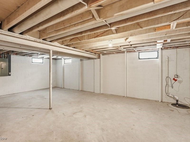 8800 Lawton Drive, Macedonia, OH 44056 Photo 28