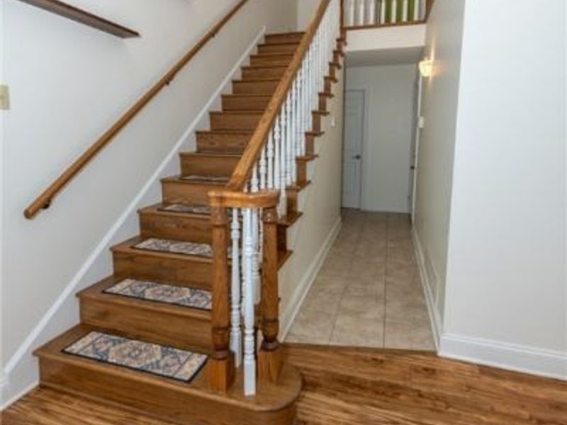 89 Furnace Run Drive, Akron, OH 44307 Photo 12