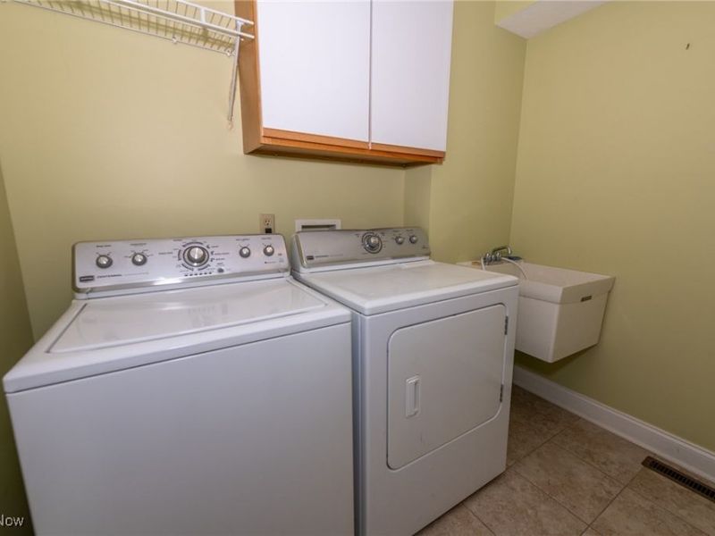 89 Furnace Run Drive, Akron, OH 44307 Photo 13