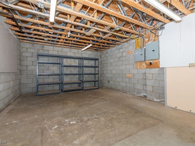 89 Furnace Run Drive, Akron, OH 44307 Photo 27