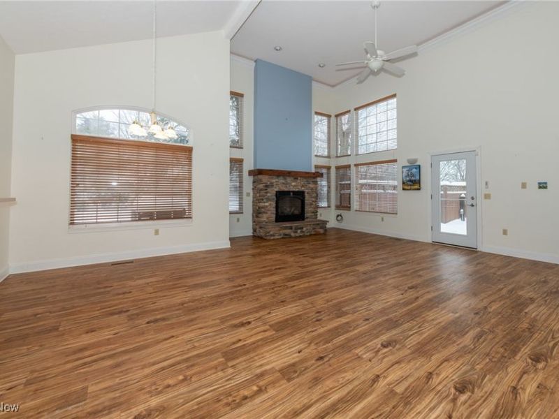 89 Furnace Run Drive, Akron, OH 44307 Photo 4