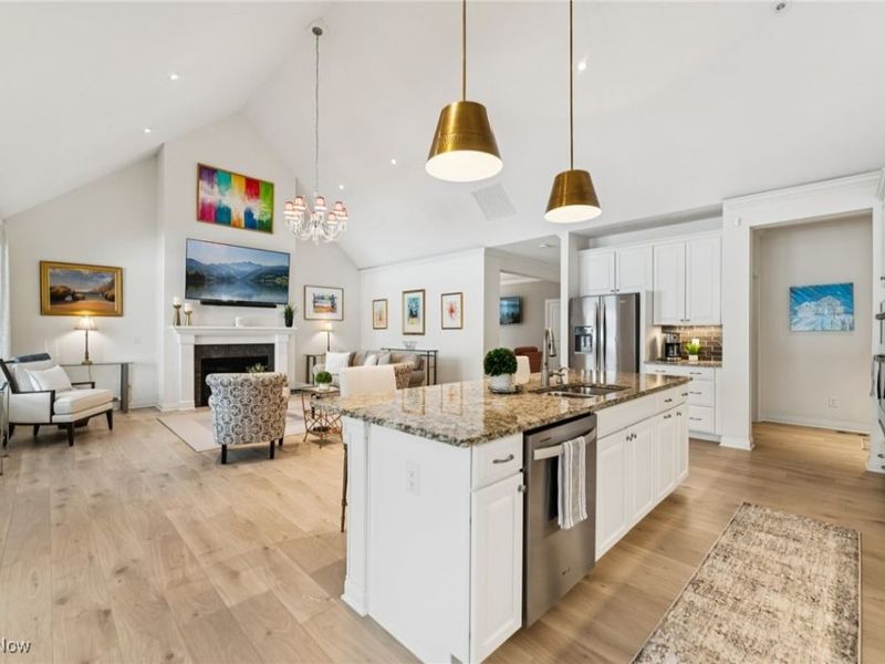 33521 Samuel James Lane, Avon, OH 44011 Photo 5