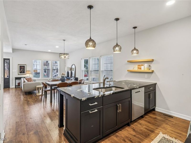 2074 W 33rd Street, Cleveland, OH 44113 Photo 12