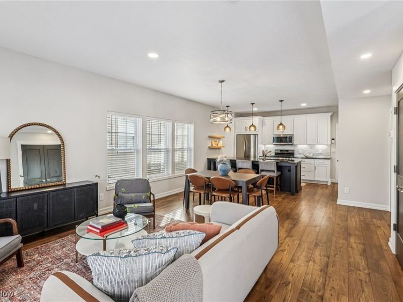 2074 W 33rd Street, Cleveland, OH 44113 Photo 4