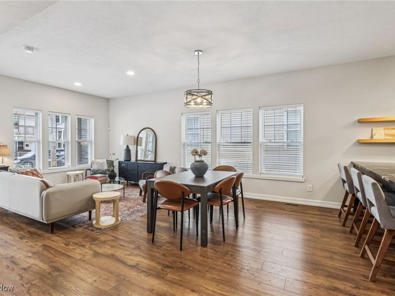 2074 W 33rd Street, Cleveland, OH 44113 Photo 8