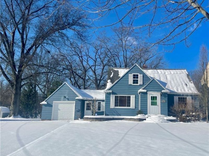 1544 Edgefield Road, Lyndhurst, OH 44124 Photo 1