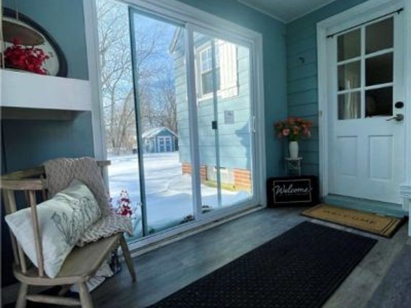 1544 Edgefield Road, Lyndhurst, OH 44124 Photo 3